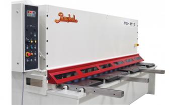 MÁY CẮT TÔN THỦY LỰC BAYKAL MGH